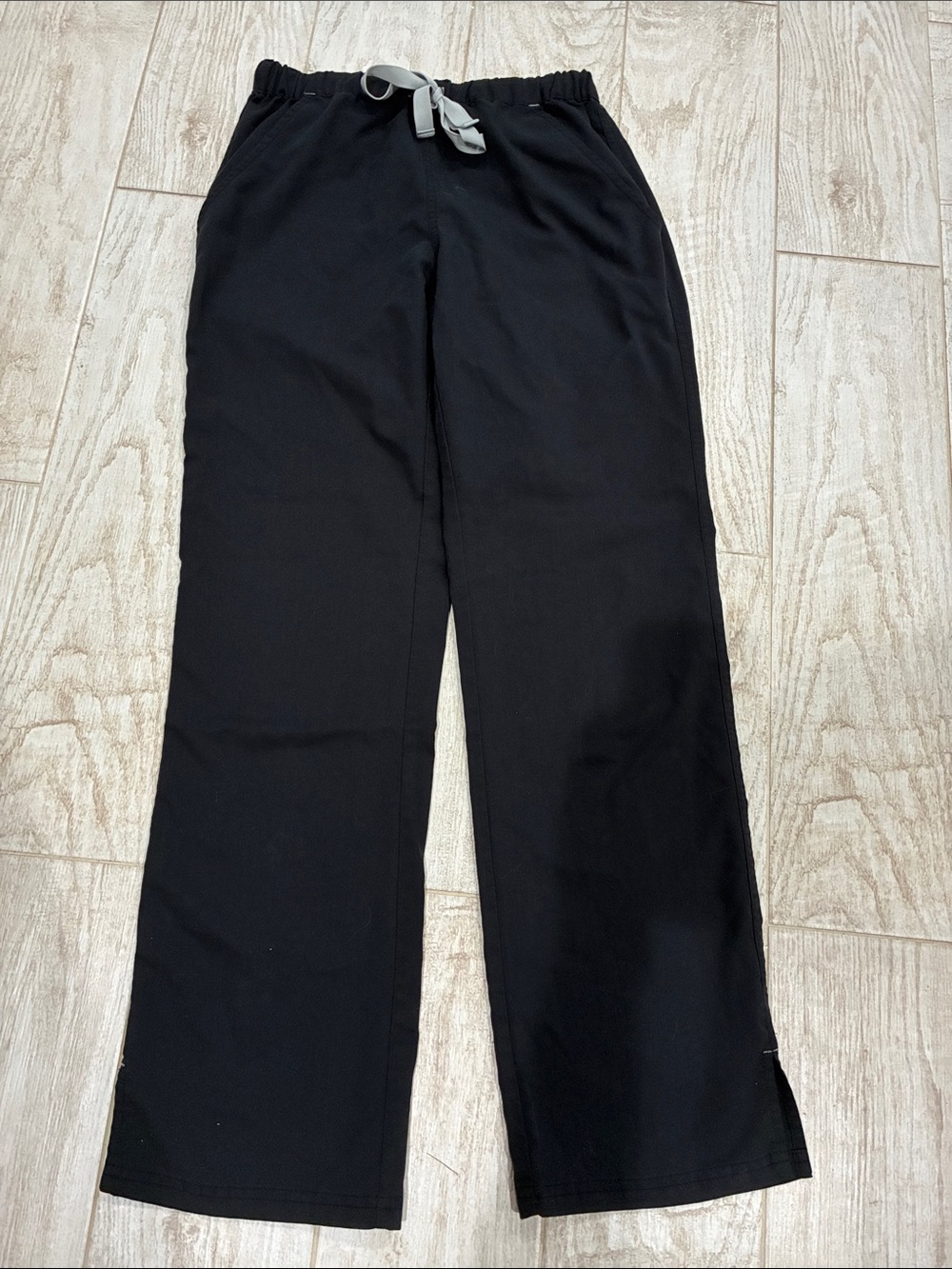 Figs Black Straight-Leg Pull-On Scrub Pants with Gray Drawstring